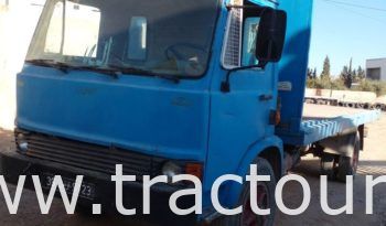 À vendre Camion plateau sans ridelles Fiat Iveco 100-13 complet