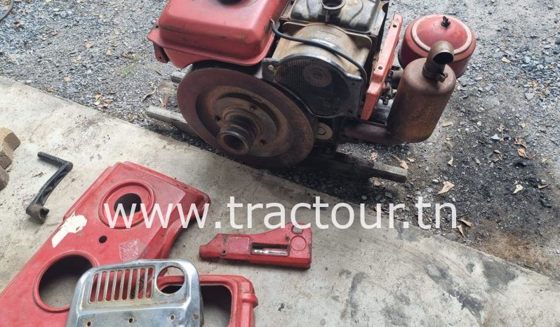 Cherche ابحث  pièces pour motoculteur Kubota K75 ابحث عن / نلوج على complet