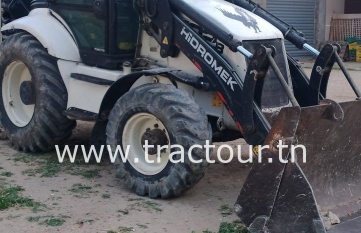 À vendre Tractopelle Hidromek 102B avec moteur John Deere (2012) complet