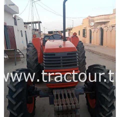 À vendre Tracteur Kubota M8200 complet