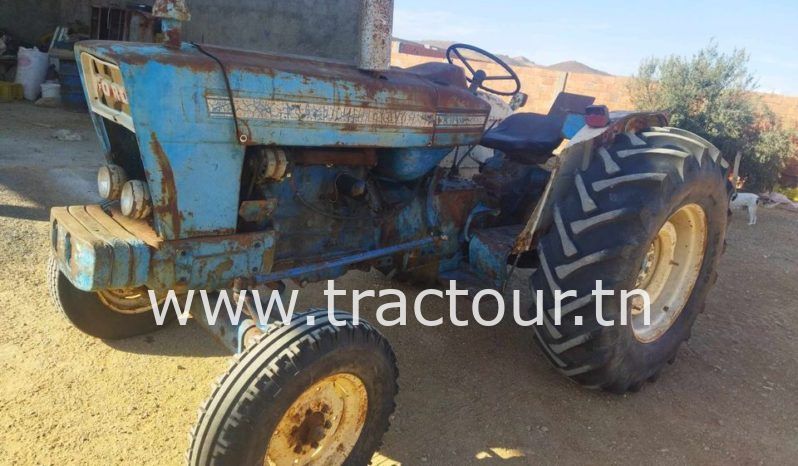 À vendre Tracteur Ford 5000 avec carte grise complet