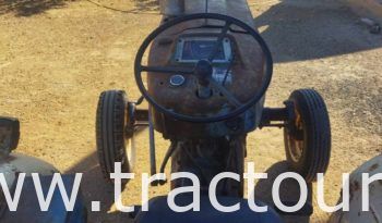 À vendre Tracteur Ford 5000 avec carte grise complet