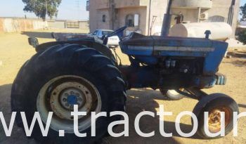 À vendre Tracteur Ford 5000 avec carte grise complet