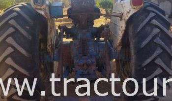 À vendre Tracteur Ford 5000 avec carte grise complet