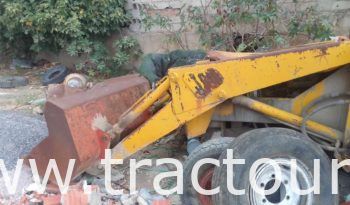 À vendre Tractopelle JCB ancien moteur Leyland sans carte grise complet