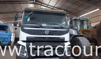 À vendre Camion Volvo FMX 400 8×4 boite automatique benne Hardox Comet (2017) complet