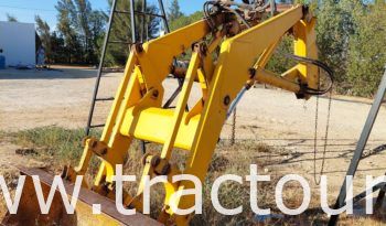 À vendre chargeur frontal pour tracteur complet