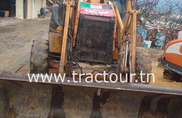 À vendre Tractopelle Case 580 Super LE complet