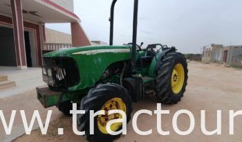 À vendre Tracteur fruitier John Deere 5515F (2005) complet