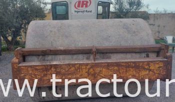 À louer Rouleau compacteur monocylindre Ingersoll Rand complet