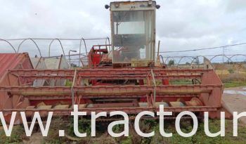 À vendre Moissonneuse batteuse Laverda complet
