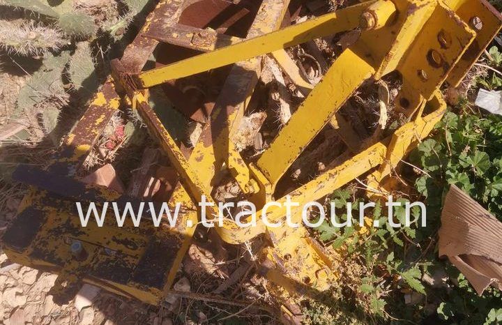 À vendre 3 déchaumeurs Huard & Simma complet