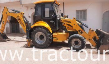 À louer Tractopelle Mahindra SX complet
