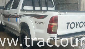 À vendre Pick-up 4×4 avec benne Toyota Hilux Vigo 2.5 D4D complet