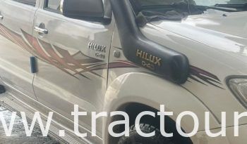 À vendre Pick-up 4×4 avec benne Toyota Hilux Vigo 2.5 D4D complet