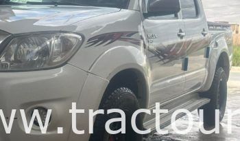 À vendre Pick-up 4×4 avec benne Toyota Hilux Vigo 2.5 D4D complet