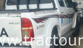 À vendre Pick-up 4×4 avec benne Toyota Hilux Vigo 2.5 D4D complet