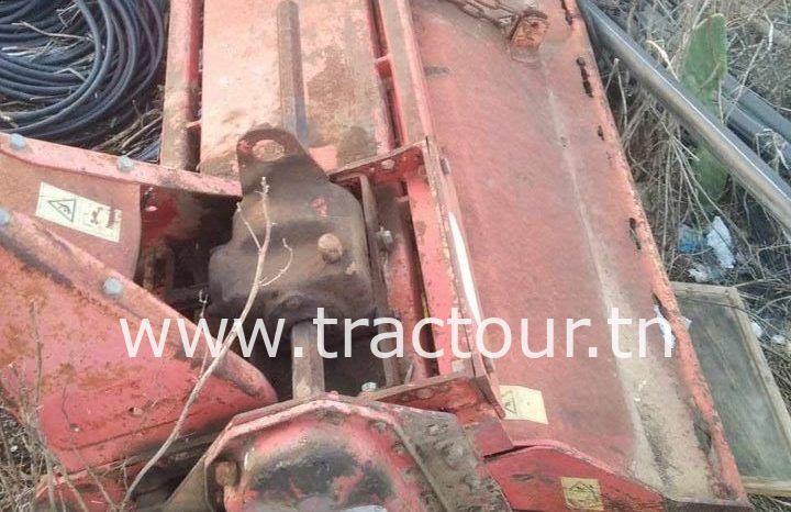 À vendre Rotavator interligne et semi remorque citerne complet