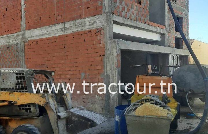 À vendre Pompe à béton 3 cylindres Putzmeister avec chargeuse compacte complet
