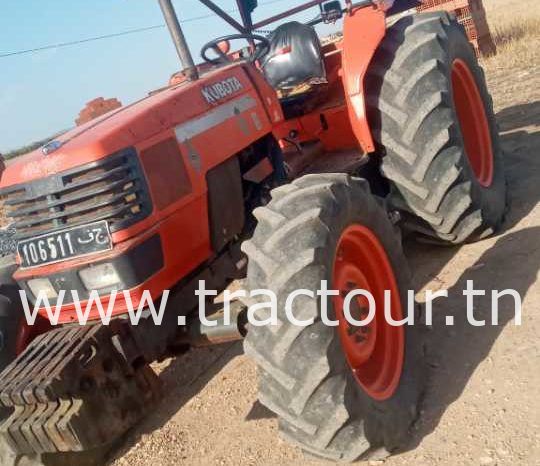 À vendre Tracteur Kubota M8200 complet