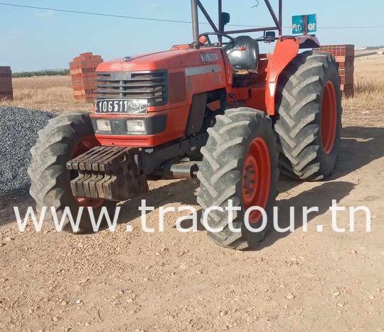 À vendre Tracteur Kubota M8200 complet