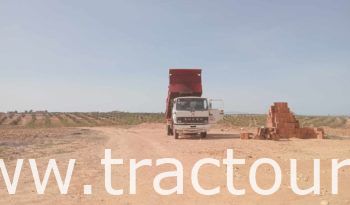 À vendre Camion benne Volvo avec moteur et boite Renault complet