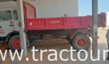 À vendre Camion benne Volvo avec moteur et boite Renault complet