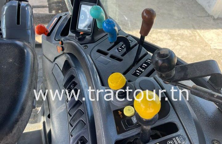 À vendre Tracteur New Holland TS 115A (2003) complet