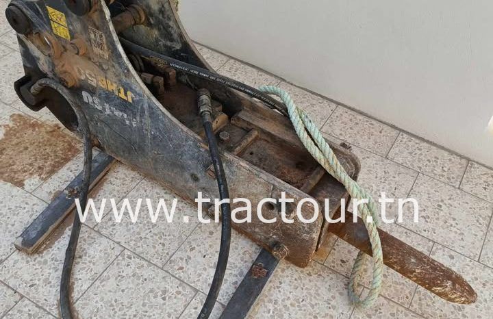 À vendre Brise-roche hydraulique Komatsu complet
