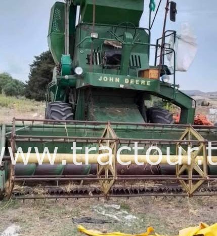 À vendre Moissonneuse batteuse à sacs بالشكارة John Deere 630 complet