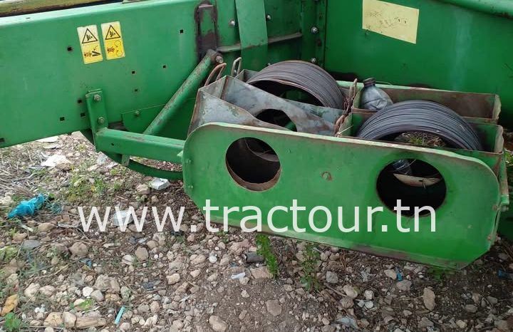 À vendre Presse à paille – Brissa John Deere 349 complet