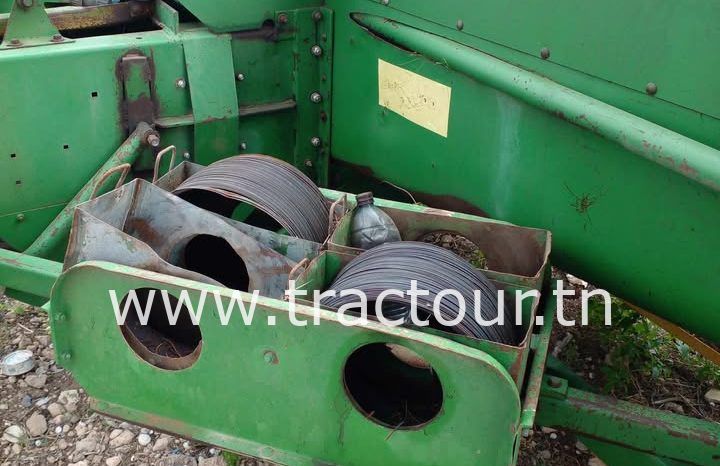 À vendre Presse à paille – Brissa John Deere 349 complet
