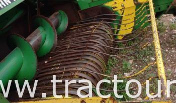 À vendre Presse à paille – Brissa John Deere 349 complet