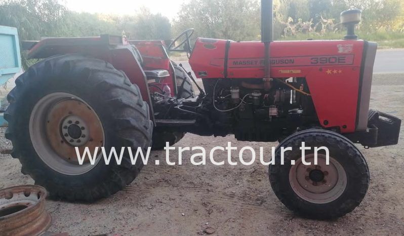 À vendre Tracteur Massey Ferguson 390E (2000) complet