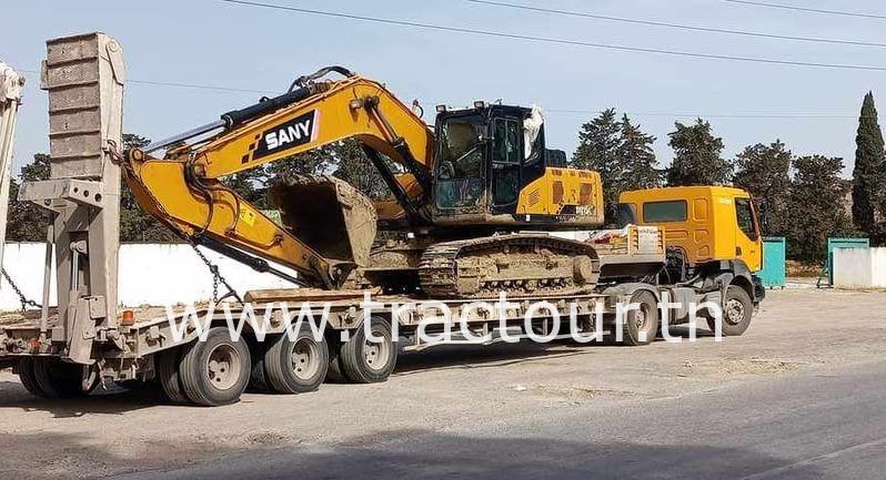 À louer Tracteur avec semi remorque porte engin complet