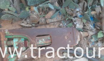 À vendre Brise-roche hydraulique pour tractopelle complet