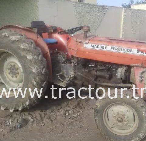 À vendre Tracteur Massey Ferguson 135 (1991) complet