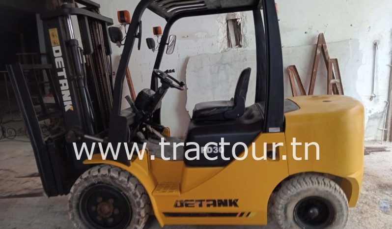 À vendre Chariot élévateur diesel Detank FD30 – 3 tonnes (2014) complet