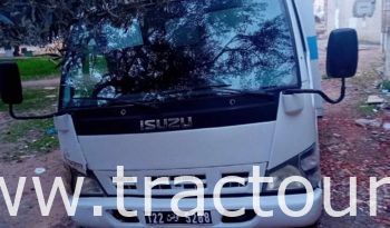 À vendre Camion fourgon frigorifique Isuzu NKR (2008) complet