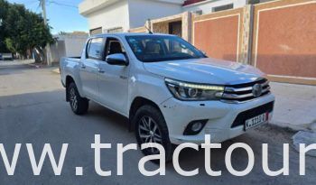À vendre Pick-up 4×4 avec benne Toyota Hilux Rivo complet