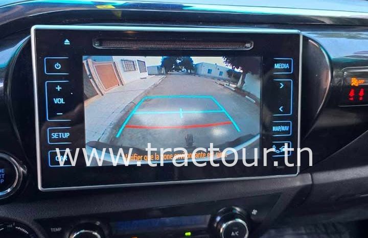 À vendre Pick-up 4×4 avec benne Toyota Hilux Rivo complet