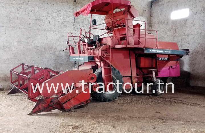 À vendre Moissonneuse batteuse Deutz-Mateur M922 complet